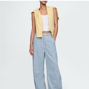 GAP Mid Rise UltraSoft Horseshoe Jean Railroad Stripe